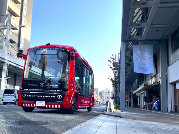 35階建ての高層ビル「柳ケ瀬グラッスル35」。住居や公益的施設、商業施設が入居する街の新しいランドマークだ(提供:岐阜市)