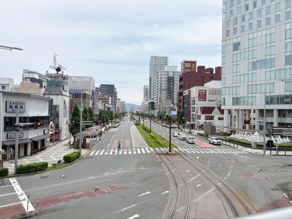 2025年の調査によると、豊橋市の人口は減っているものの、世帯数は増加している