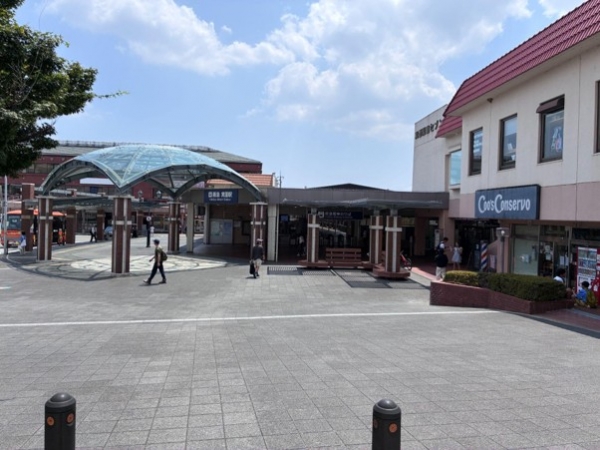 阪急箕面駅前風景
