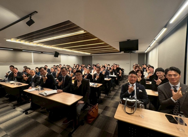 JGBAは、セミナーや勉強会を年間約45回、視察会を年間約6回開催している