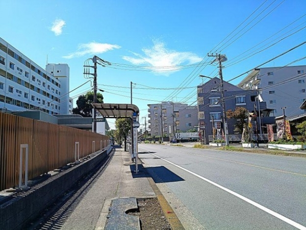 千葉シーサイドバス「作新台8丁目」(筆者撮影)