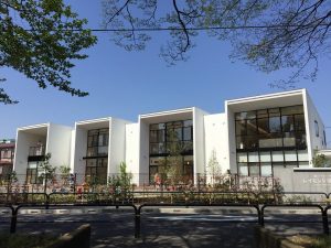 足立区で古い団地の敷地の端に出来たレイモンド花畑保育園の取り組み記事が5位