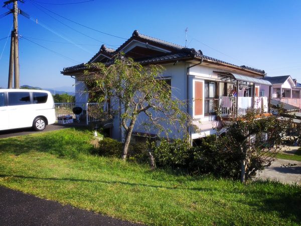 一軒家だと思っていた物件は、実は二世帯住居の一部だった