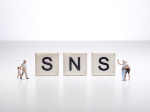 SNSのランキングを見ると、まちづくりや街の話題、アイディアでビルを再生した例などシェアしたい記事がならぶ