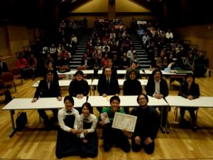 2016年のファイナリスト3名と最終審査会場の様子