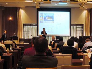 東京・浜松町のアジュール竹芝で開催された「エコハウスアワード2017」の表彰式。表彰式と併せて、パッシブ・ジャパン設立7周年記念大会、基調講演として産業技術総合研究所 太陽光発電研究センター 櫻井啓一郎氏による再生可能エネルギーの動向が語られた