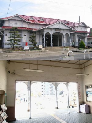 最近まで利用されていた「浜寺公園」駅の駅舎全景（上）とコンコース部分（下）
