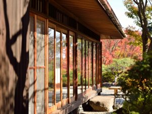 空き家の活用を促進するためにも、旅館業法規制緩和などの法整備が待たれている