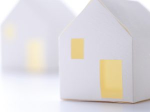 重要なポイントである子育て支援型・地域活性化型の対象となる住宅の条件、期限と予算枠をあらかじめチェックしておきたい