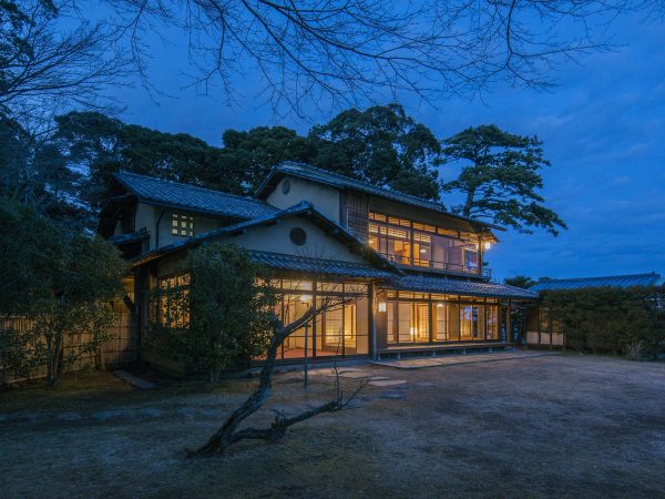 昭和戦前期に建築された陽明館。次世代へ「つかい継ぐ」ことを目的として、大規模修繕および耐震改修工事に加え、</br>次世代の交流の場としての機能を備えて再生された