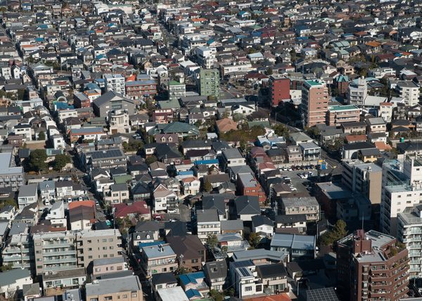 都市のスポンジ化を防ぐ対策の一つとして</br>「都市の現状と将来的に持続可能な姿を正しく市民に伝えること」の重要性も指摘されている