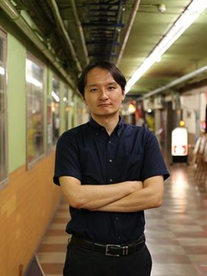 伏見地下街の専務理事を務める岡田氏