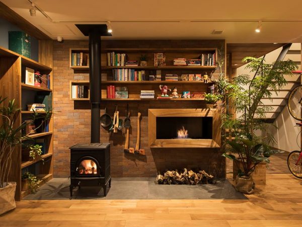 活動拠点となっているBADAAI　BASE。広く、気持ちの良い空間で、建てるならこんな家をと思ってしまう