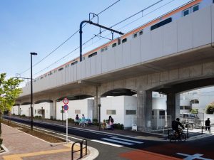 「子どもの声」の問題のとらえ方と高架下活用に賛否両論のコメントが多かった記事が総合3位