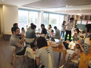 管理人が主催した、入居者同士の交流イベントの様子