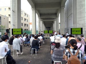 高架下でのイベントでは様々な形でモノを作る、生み出す人たちがトークを繰り広げた