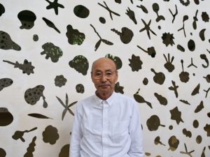 彫刻家・デザイナーの五十嵐威暢氏