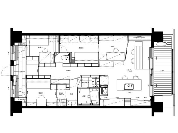 中京・風の舎の間取り図。扉の数の多さに驚くだろう。書斎の壁を取り外して、ダイニングを広げることも可能