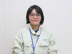長崎市文化観光部文化財課の学芸員・田中希和さん。現職3年目、現担当2年目