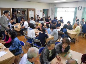 様々な年代が集まり、活発に議論が交わされた