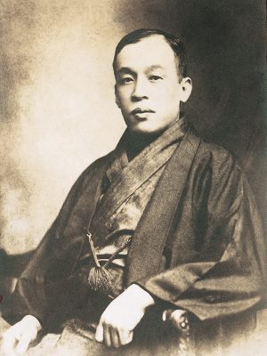 岩本栄之助、39歳のポートレート（写真提供：大阪市中央公会堂）