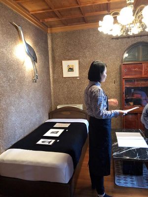 上質な空間で、ベッドで泊まることが可能に