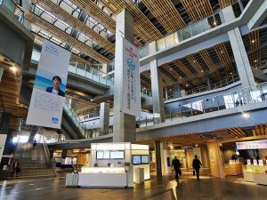 ▲観光業中心のイメージがあるが、実は長崎県は全国２位の漁獲量を誇る水産県。漁業就業のための支援制度として、市町や県漁連などによる研修制度を設け、“長崎で漁業にチャレンジしたい移住者”の育成にも取り組んでいる（写真は長崎県庁）