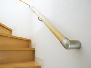 長年居住した住まいには、段差の解消や手すりの設置などのリフォームや、設備の更新などが必要になることが考えられる