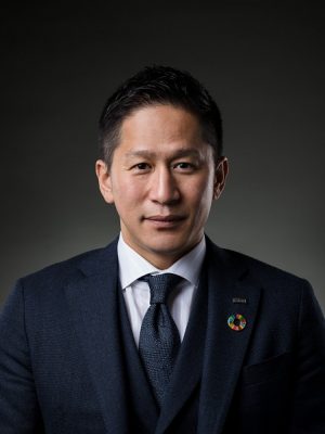 三承工業の西岡徹人社長。「感謝の心」を大切に、ローコスト住宅の実現のほか、女性社員の活躍などSDGsに積極的に取り組んでいる(写真提供：三承工業)