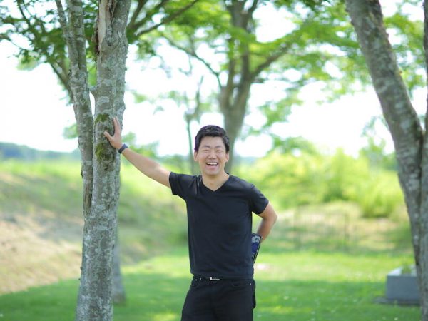 厚真町で起業に挑戦している成田智哉さん