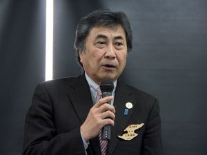 2020年2月18日に開催された佐渡市 空き家対策シンポジウムに登壇する佐渡市長、三浦基裕氏