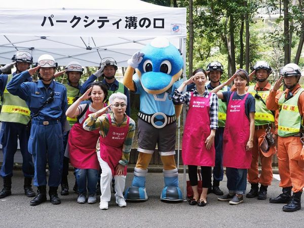 マンションの防災イベントで登場したことが発端となり、さまざまな場で活躍するようになった減災ガールズ