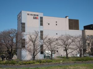 荒川と隅田川、水門を学べる「荒川知水資料館アモア」