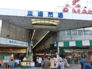 商店街の雰囲気を残しつつ再開発をする、北九州の台所「旦過市場」の取組み