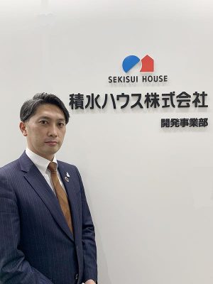 プロジェクトマネジメントを担当しているのが積水ハウス株式会社。開発事業部　道の駅プロジェクト運営統括室長の渡部賢さんにお話を伺った