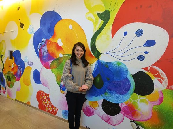 シェアオフィスとしても利用できる3階ワークスペース。テラス席やシャワールームも完備されている