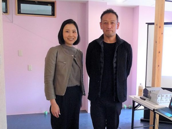 「あおいけあ」の加藤忠相さん（右）と、株式会社ノビシロ 代表取締役の鮎川紗代さん。</BR>鮎川さんは不動産会社の株式会社エドボンドの経営者でもある