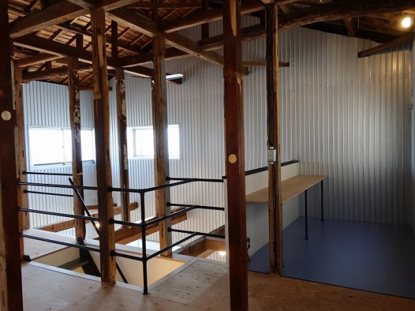 広さはたっぷりあるし、見ている分にはしゃれた水回りだが……