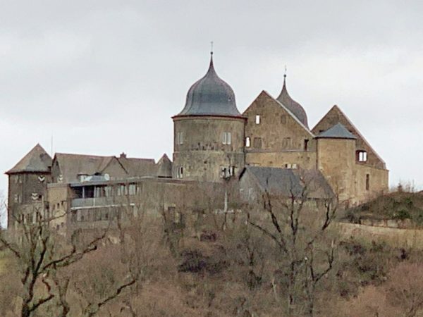 ラプンツェルのモデルとなった古城にあるレストラン　© Riho Taguchi