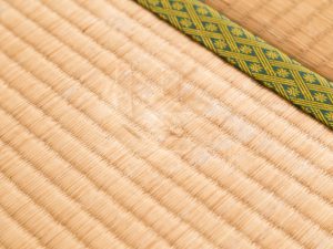 畳の変色やへこみなど、長年住んでいると何が原因だったか不明なケースも