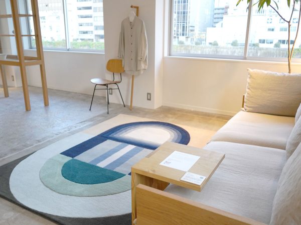 「SUIKEI ART FAIR OSAKA」のHotel Noum OSAKAでの展示風景。写真提供：YOMAFIG.