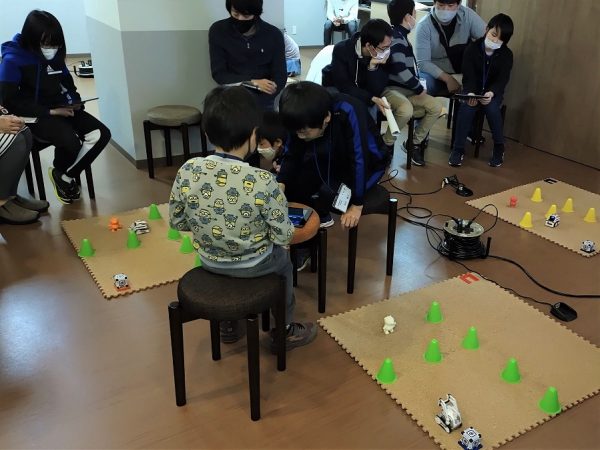 3月に開かれた、「パワフルプロ野球」のトーナメント戦の様子