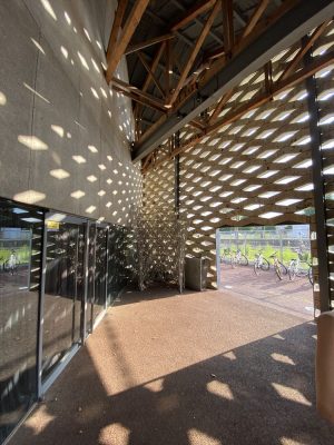 ちょっ蔵広場のホール入り口