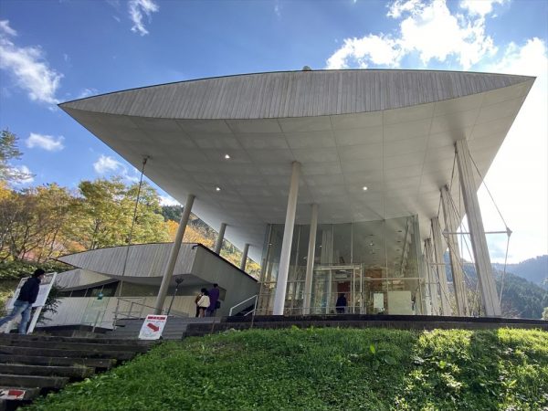 梼原町はここ（イラスト：宮沢洋、以下も）