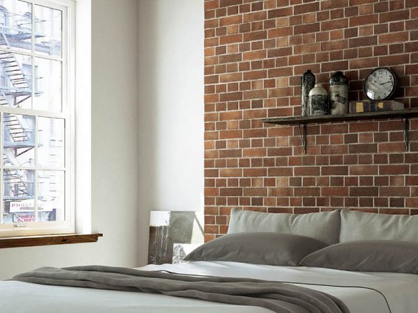 手間と価格が張るタイルを貼らなくても、映画の１シーンのような空間が手に入る　防かび機能もあり、キッチンにもおすすめだ　V-wall LV3250：リリカラ株式会社