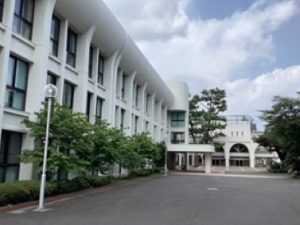 聖セシリア学園