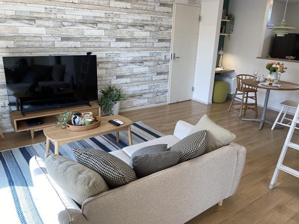 前橋のモデルハウスはこのプランの対称の間取り