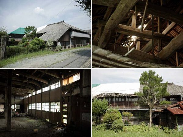 2014年、改修に取りかかる前の八女郡役所の状態。屋根に穴が空いてビニールシートが掛けられ、屋内から空が見えていた</br>（写真提供：八女空き家再生スイッチ）