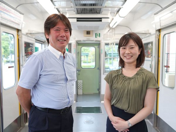 武庫川団地のランドマークとなった「赤胴車」