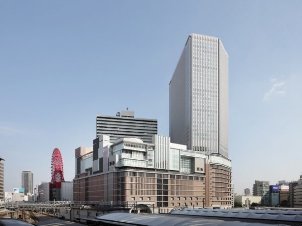 1989年「ラガールカード」使用開始